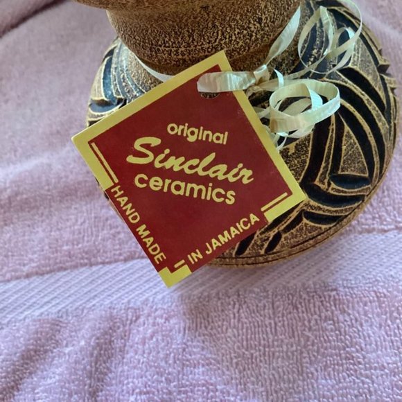 Sinclair Vase - Picture 4 of 5